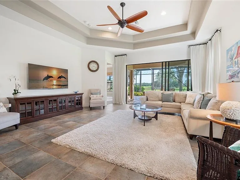 7563 Moorgate Point Way — Photo 7