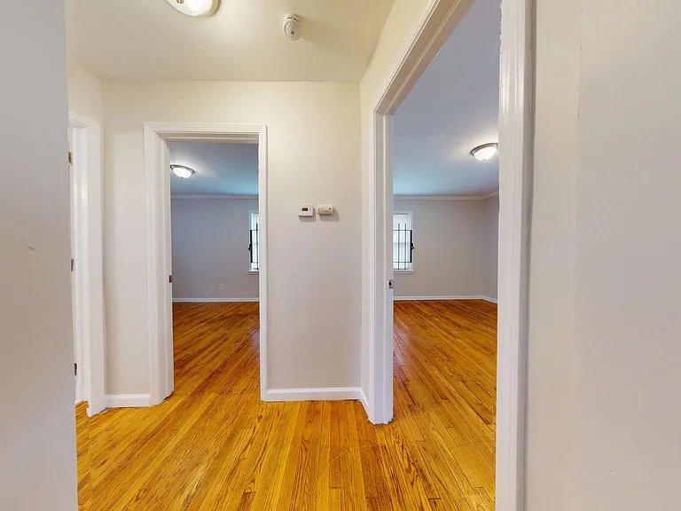 11728 Minden St — Photo 10