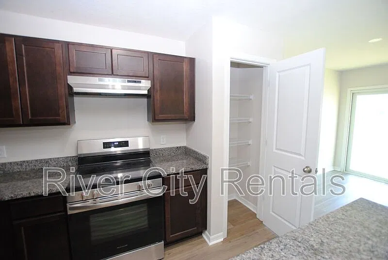 2 bed, 2.0 bath, $1,269 — Photo 3