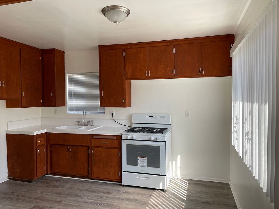 1st image of 129 N Avenue 56 #131.5