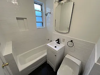 Rented by Union Square Property Management