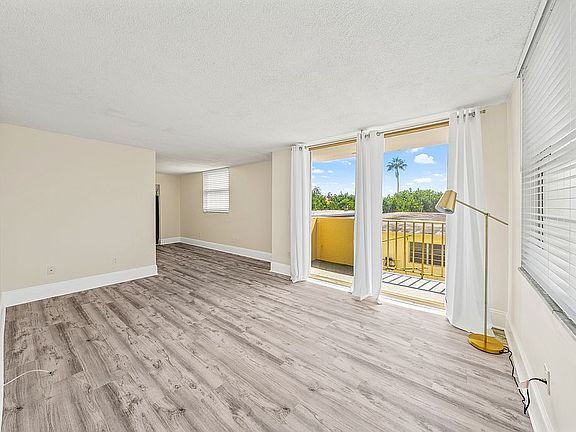 Living room balcony door