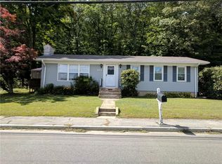 533 Phenix Ave, Cranston, RI 02921