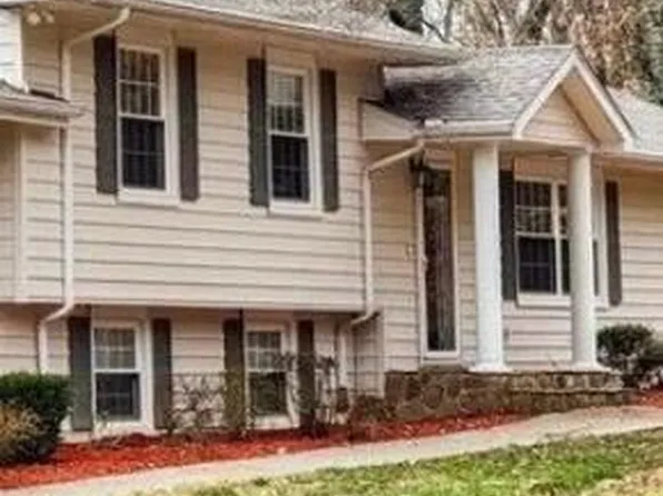 1515 Crestway Dr, Athens, TN 37303