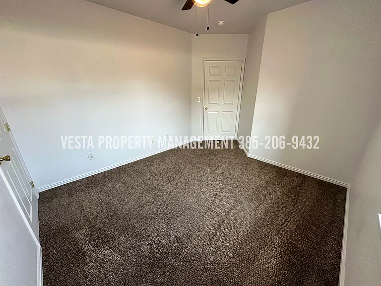 2364 Jefferson Ave #3 — Photo 14