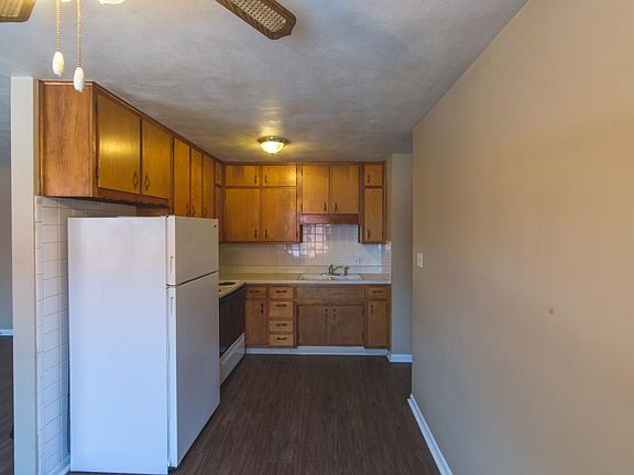 Francis 2 Bed 4_04242020