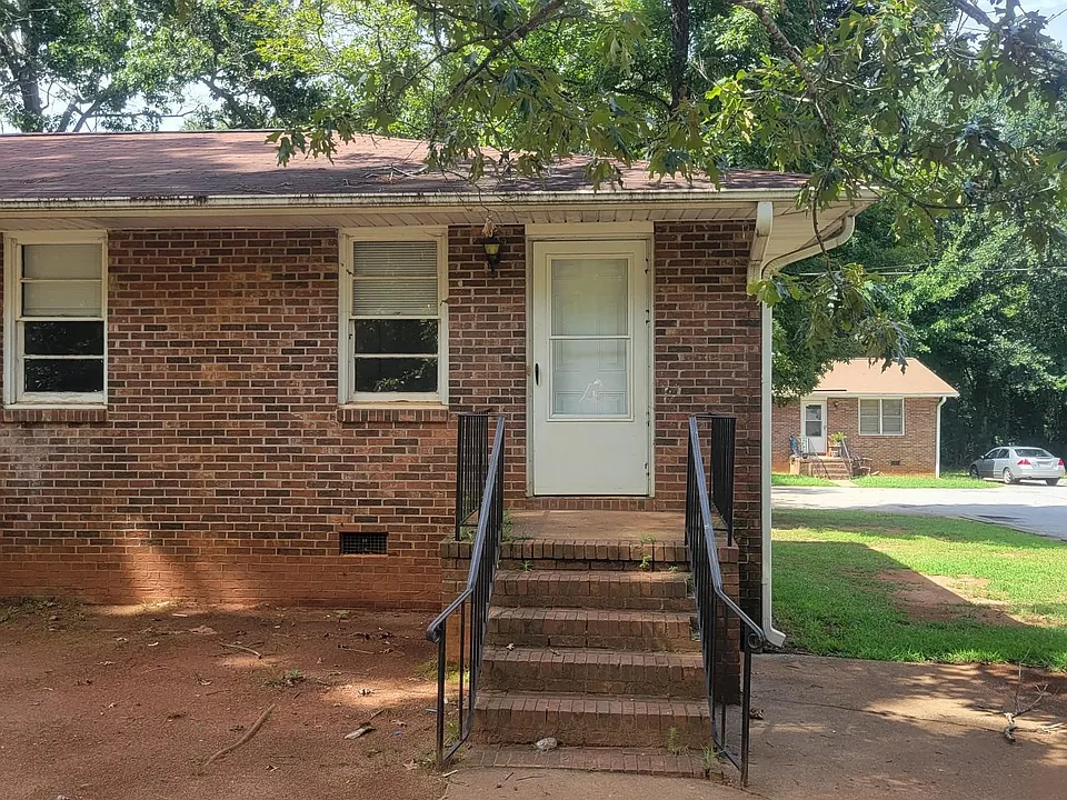 11 Eldorado Dr #5A