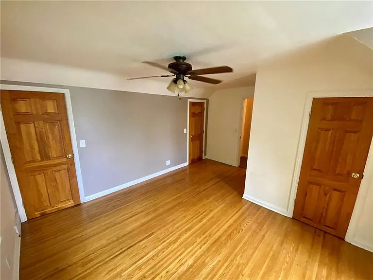 35 Westmoreland Dr — Photo 21