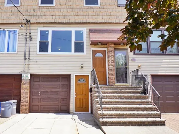 35 Adams Ave, Staten Island, NY 10306