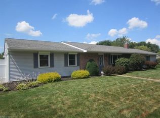 463 Defiance Ave, Elyria, OH 44035