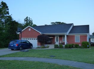 152 Stone Creek Ct, Mount Washington, KY 40047