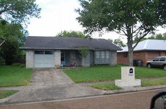 1st image of 3606 Flamingo Dr