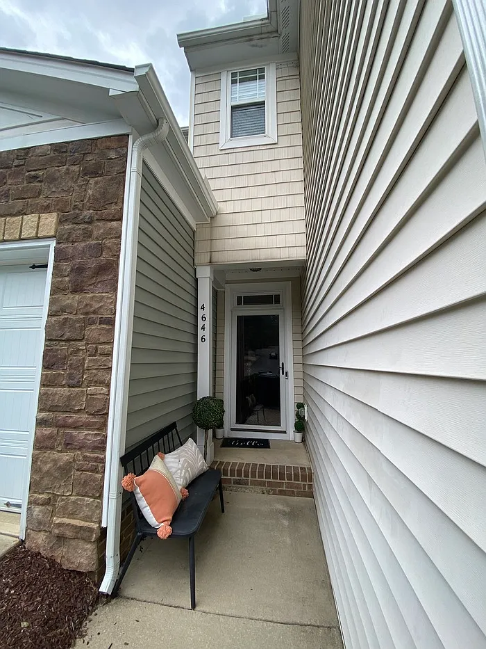 2 bed, 2.0 bath, $1,700 — Photo 3