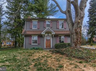 19 Maple Rd, York, PA 17403