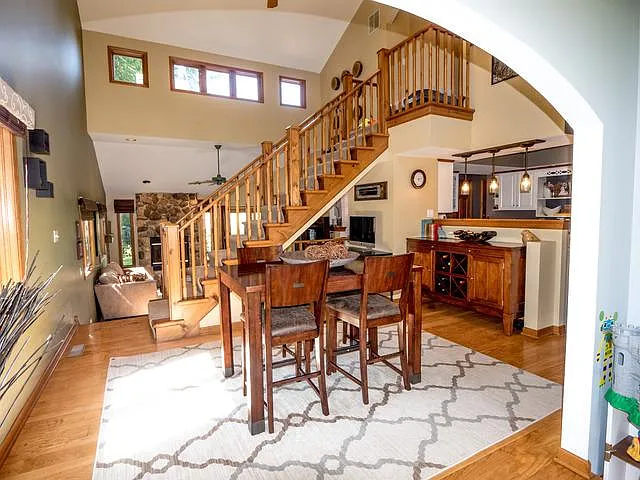 5413 Greenview Rd — Photo 4