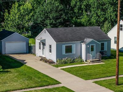 512 Pine St, Farmington, MN, 55024