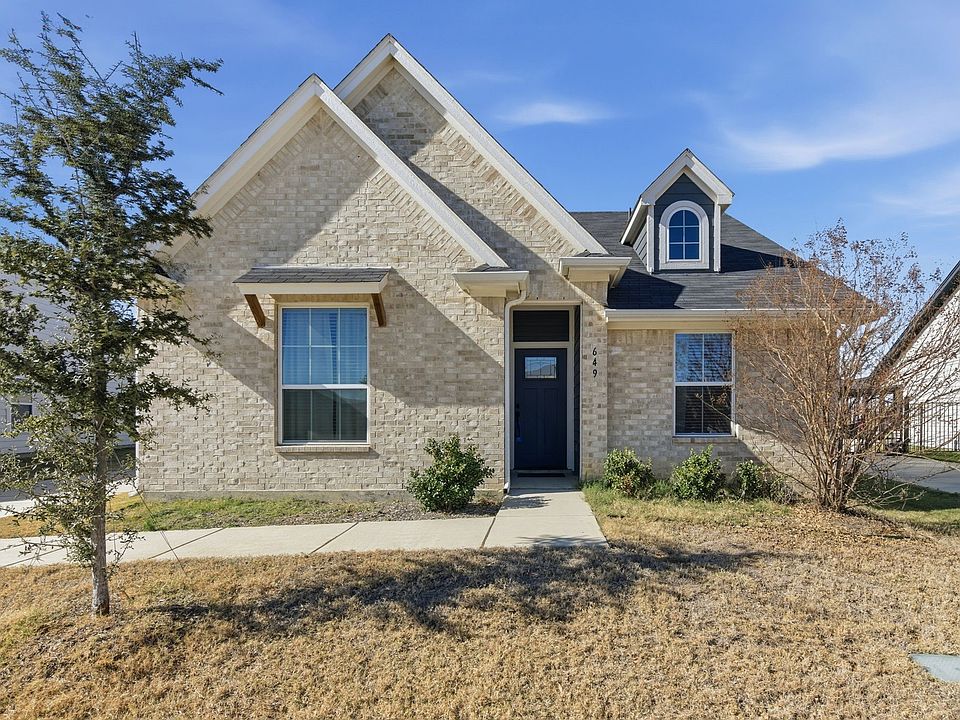 1st image of 649 Charlotte Ln