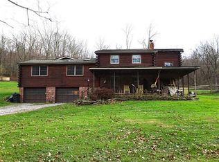 385 Lagonda Rd, Washington, PA 15301