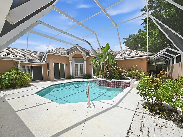 10769 Maple Chase Dr — Photo 11
