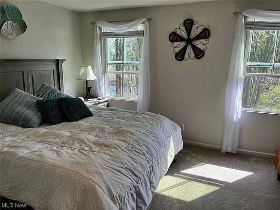 5th image of 811 Redbud Ct