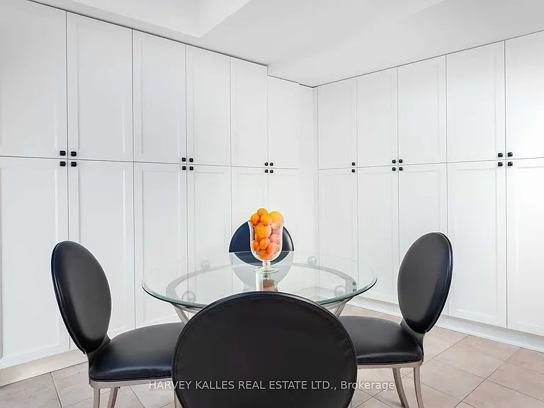 1 Cordoba Dr #205 — Photo 7
