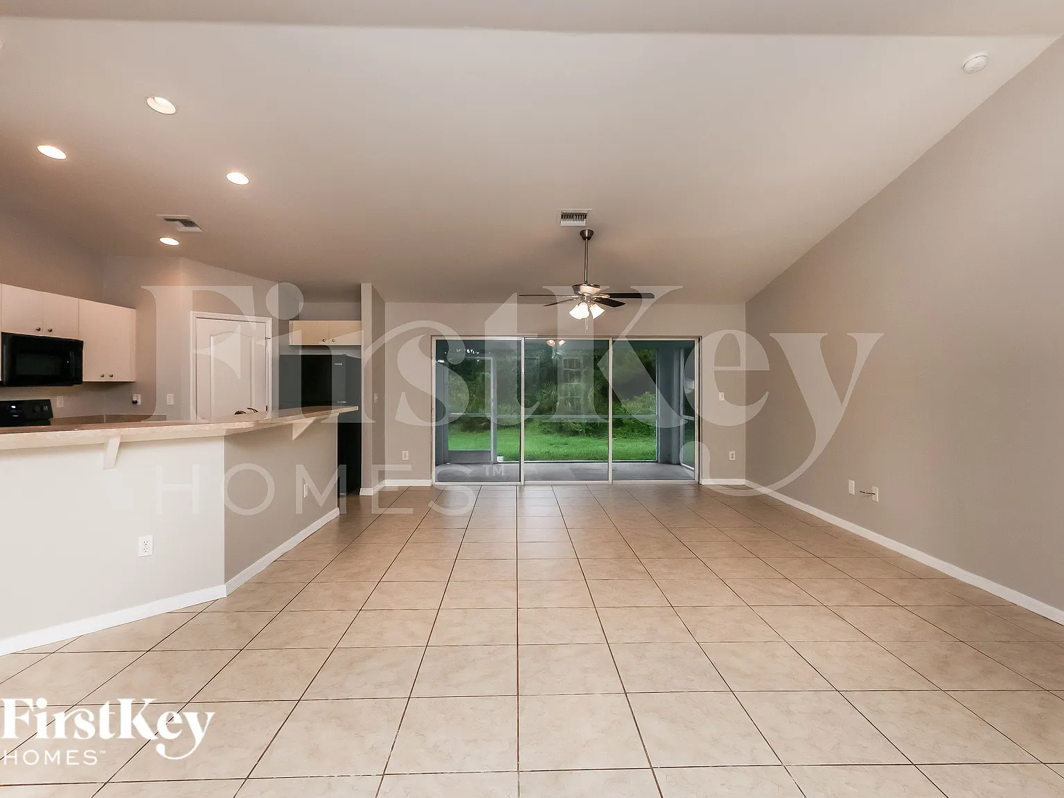 3 bed, 2.0 bath, 1666 sqft, $1,750 — Photo 3