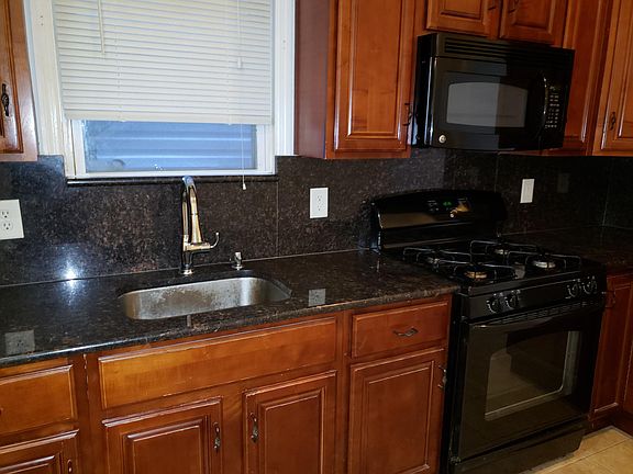 2nd image of 43 Clarke Ave APT 1L