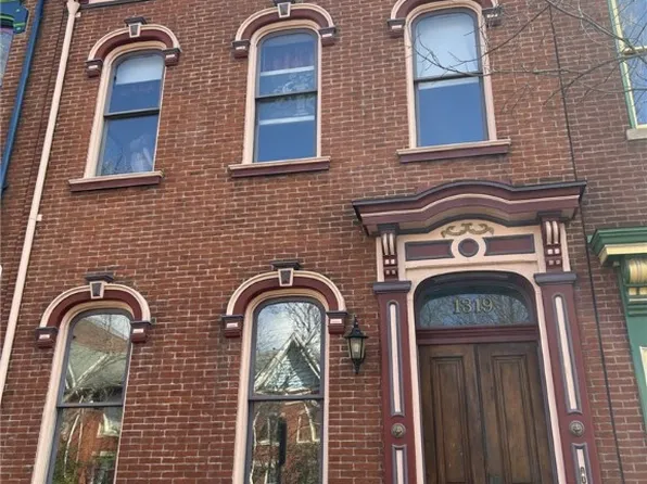 1319 Sheffield St, Pittsburgh, PA 15233