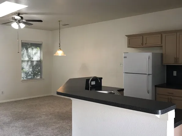 3104 Northwest Blvd Unit D, Georgetown, TX 78628