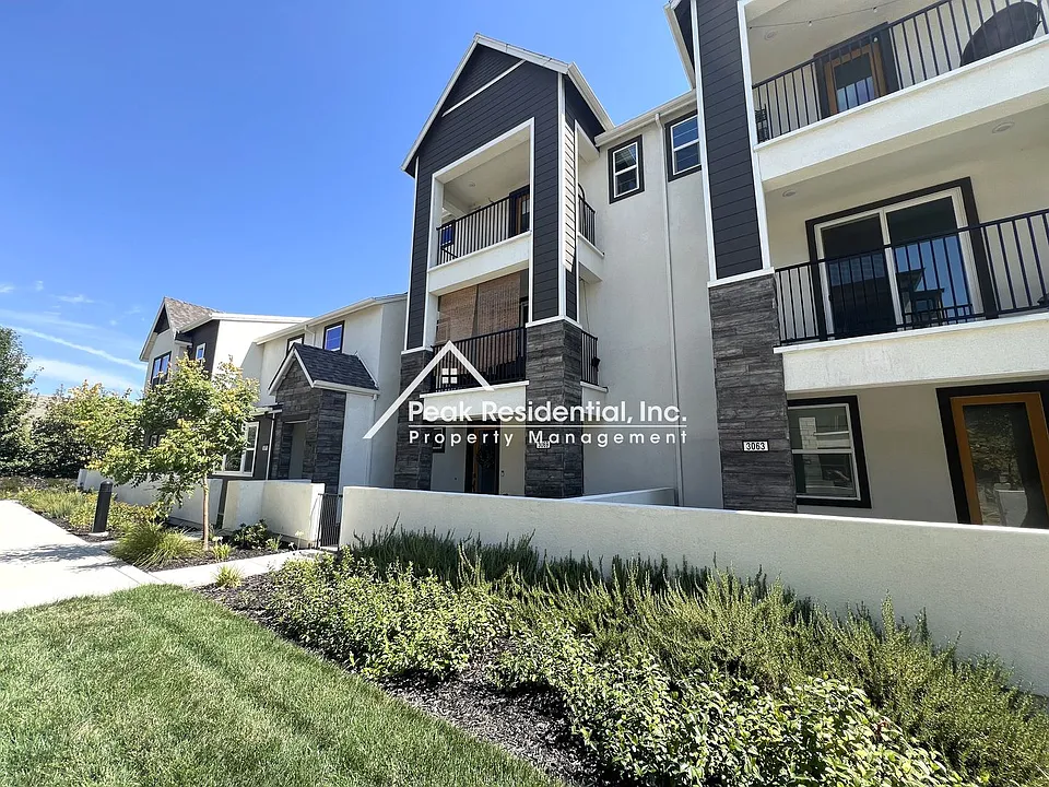 3069 High Meadow Walk