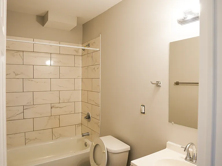 4802 Palmer Ave — Photo 6