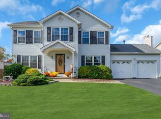 21 Erica Lynne Way, Hamilton, NJ 08690