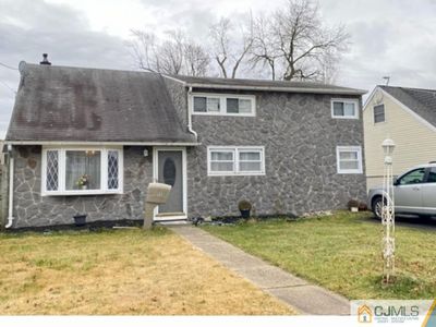 13 Spruce St, Carteret, NJ, 07008