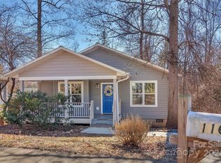 116 Savannah Woods Ct, Asheville, NC 28806