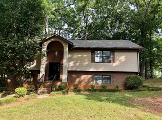 101 Cameron Rd, Forest, VA 24551