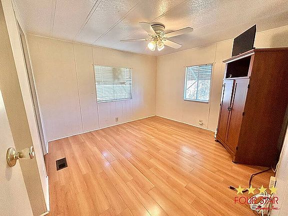 5th image of 4847 Spruce Creek Rd