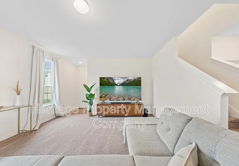10643 W Military Dr #33 — Photo 4