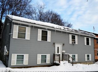 29 Monmouth St, Lawrence, MA 01841