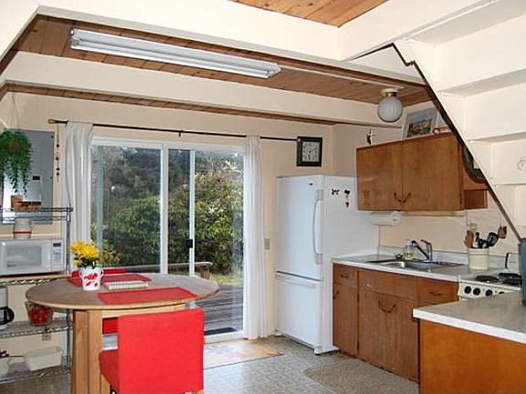 4th image of 191 Canal Dr NE