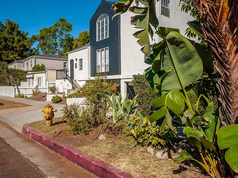 2452 S Centinela Ave #4 — Photo 14