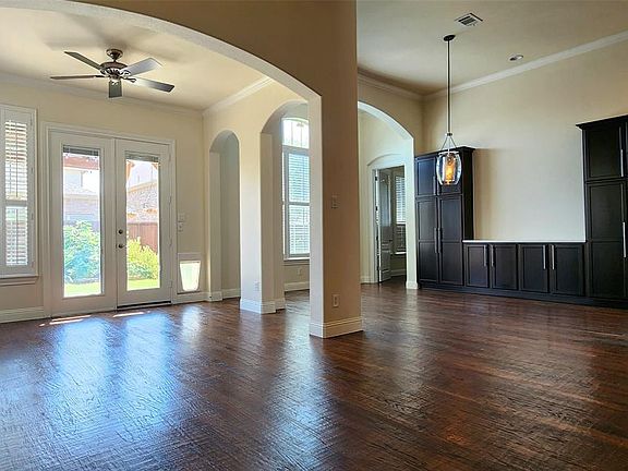 5th image of 2516 Lincolnshire Ln