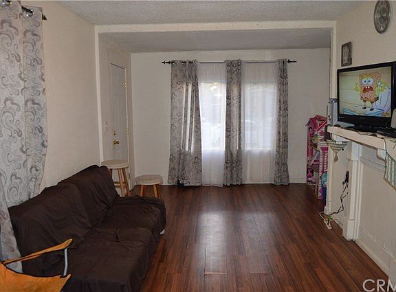 4th image of 9006 Beach St