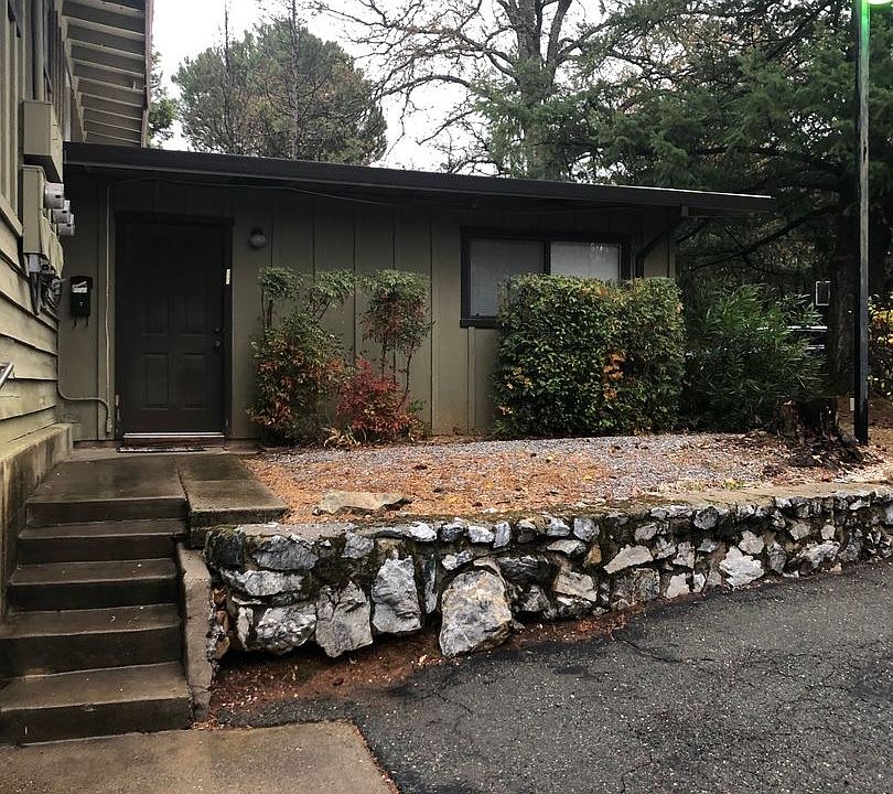 1st image of 2933 Bond Ct