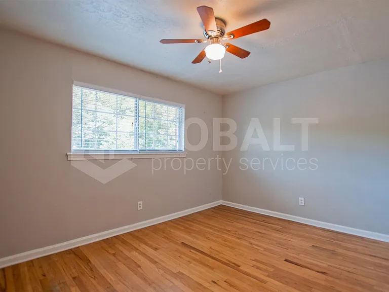 493 N Highland Ave NE #30 — Photo 8