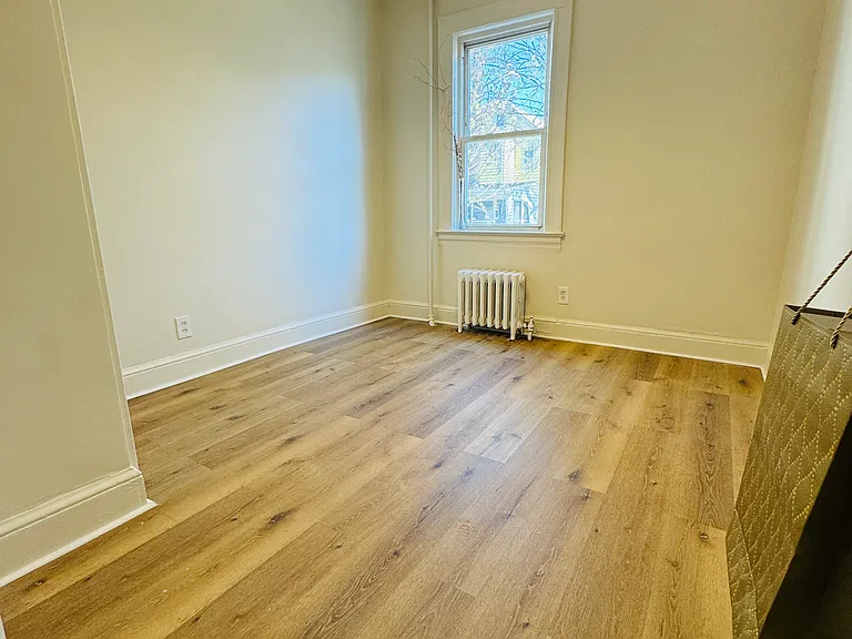 Harrison Pl — Photo 8