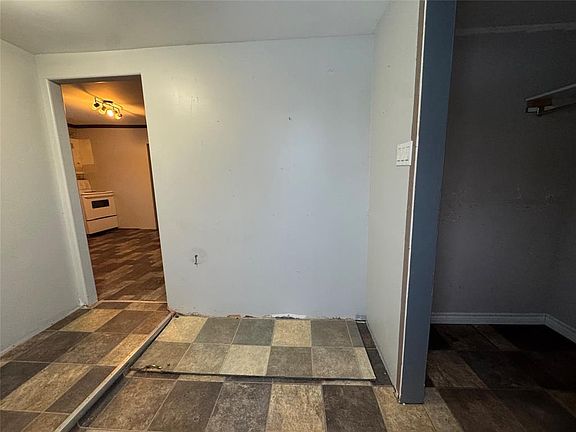 4th image of 7 Spruce Lane