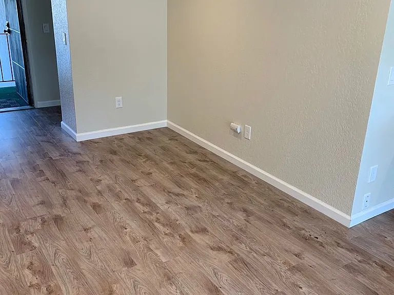 497 Sebastopol Avenue — Photo 9