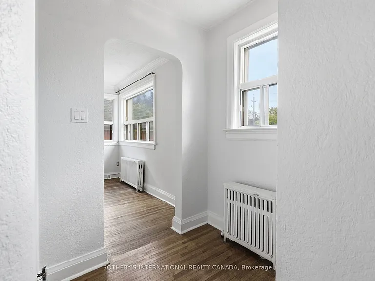 676 Beresford Ave #UPPER — Photo 5