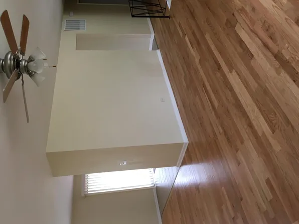 3 Rye Ct, Bolingbrook, IL 60440