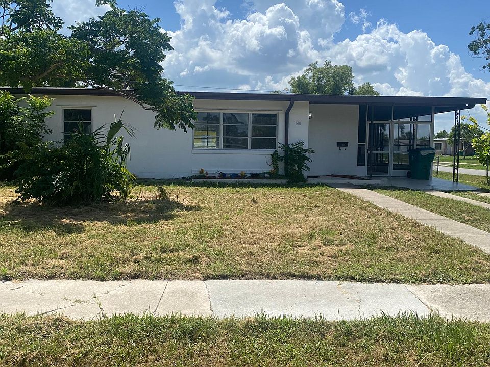 1st image of 3140 Crestwood Dr